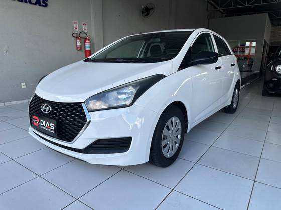 HYUNDAI HB20 1.0 UNIQUE 12V FLEX 4P MANUAL HYUNDAI HB20 1.0 UNIQUE 12V FLEX 4P MANUAL